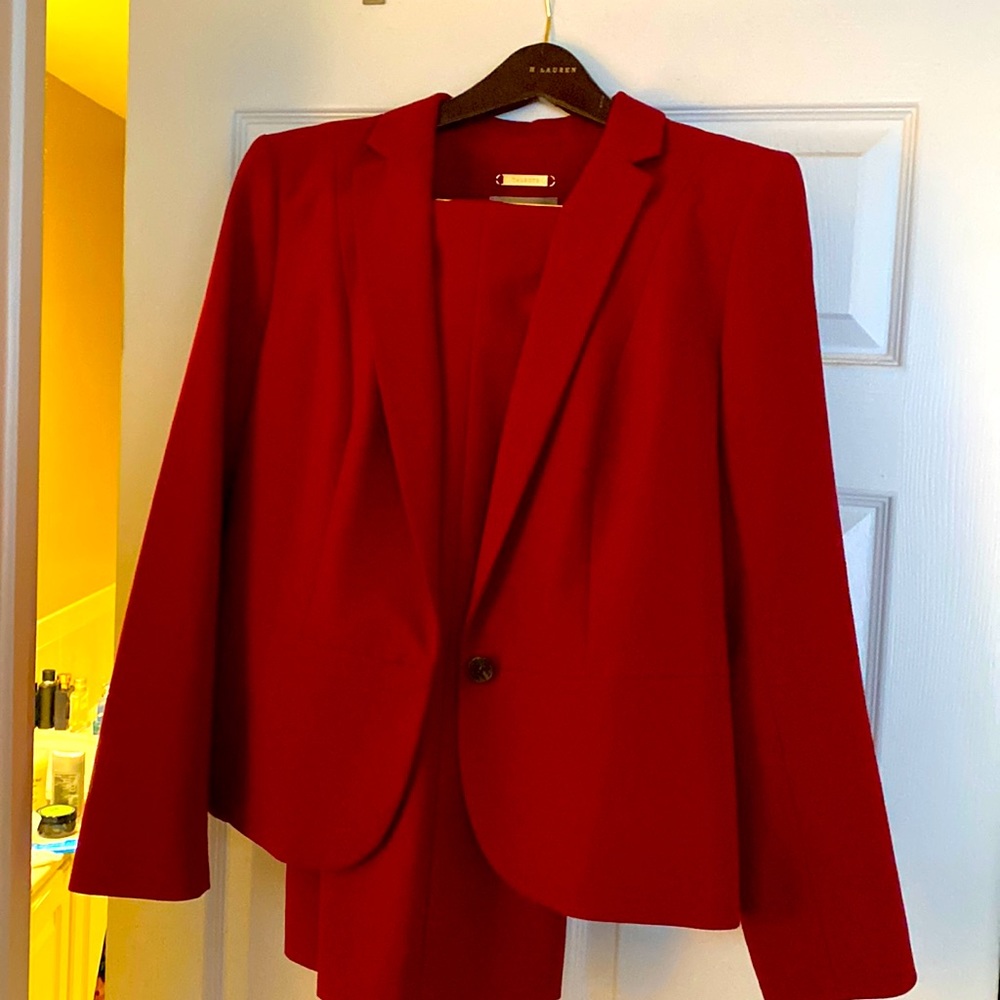 Red Talbot’s pantsuit jacket 14 pants 12